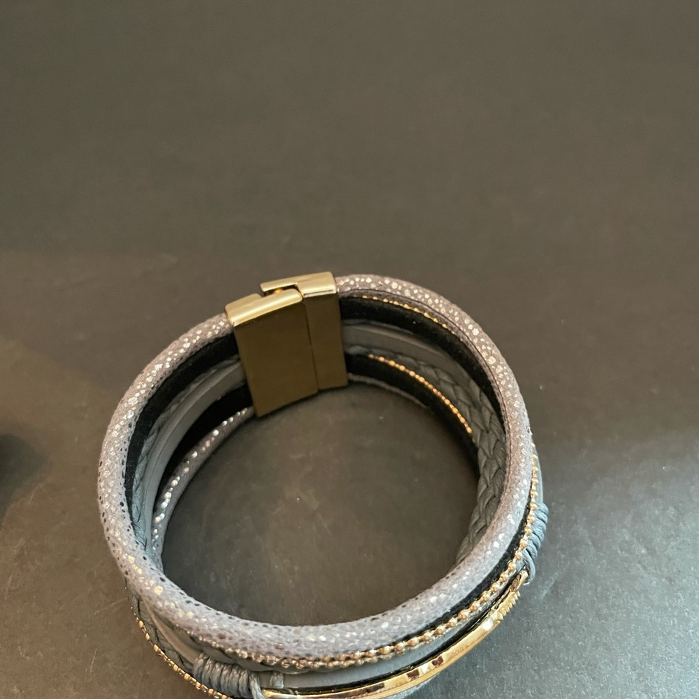 Bracelet - Picture 4 of 5